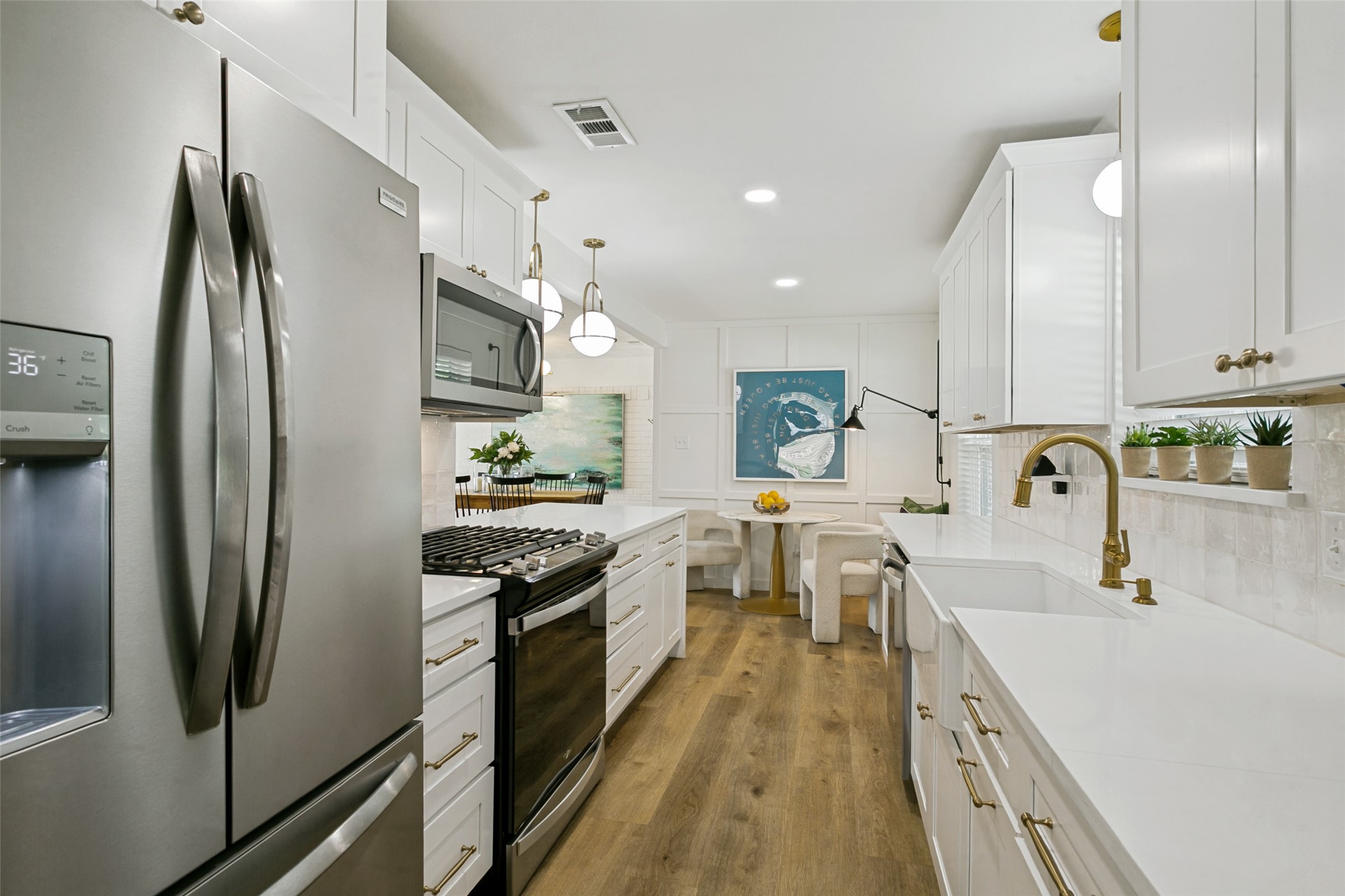 12420 Wood Manor Circle