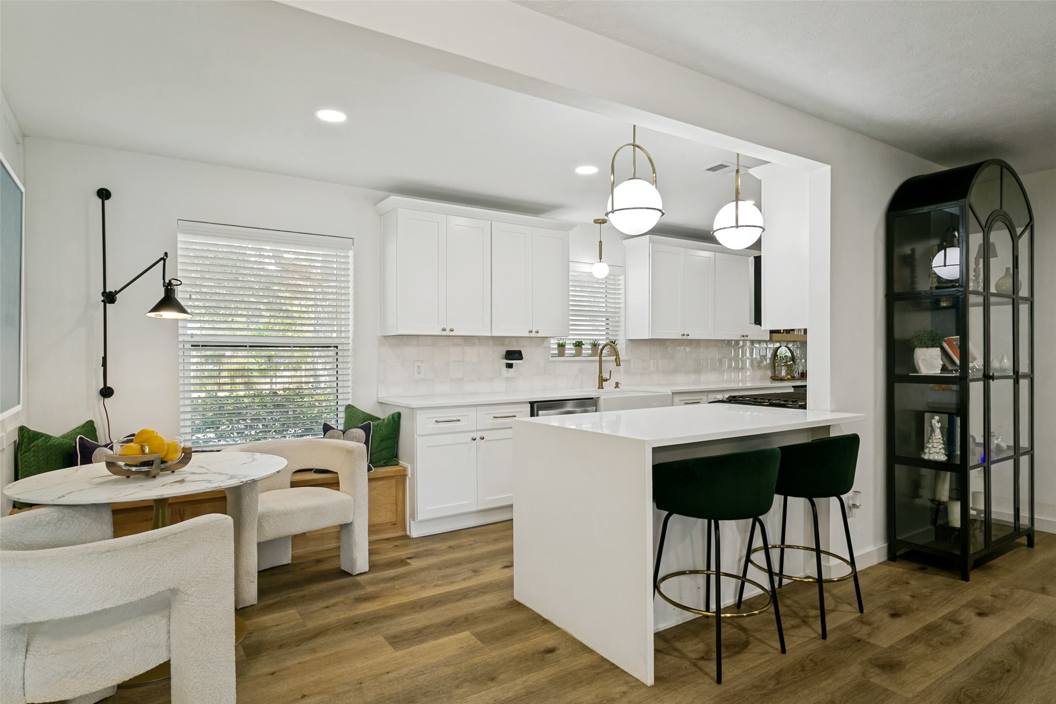 12420 Wood Manor Circle