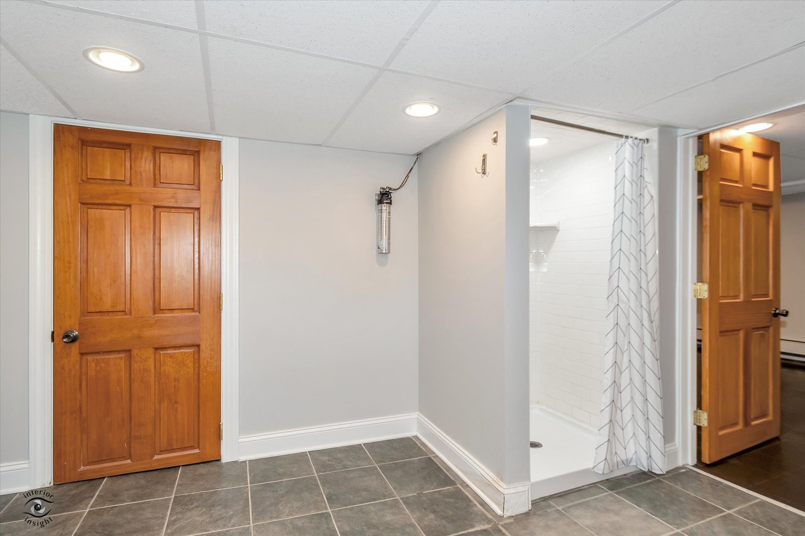 9519 S LEAVITT Street