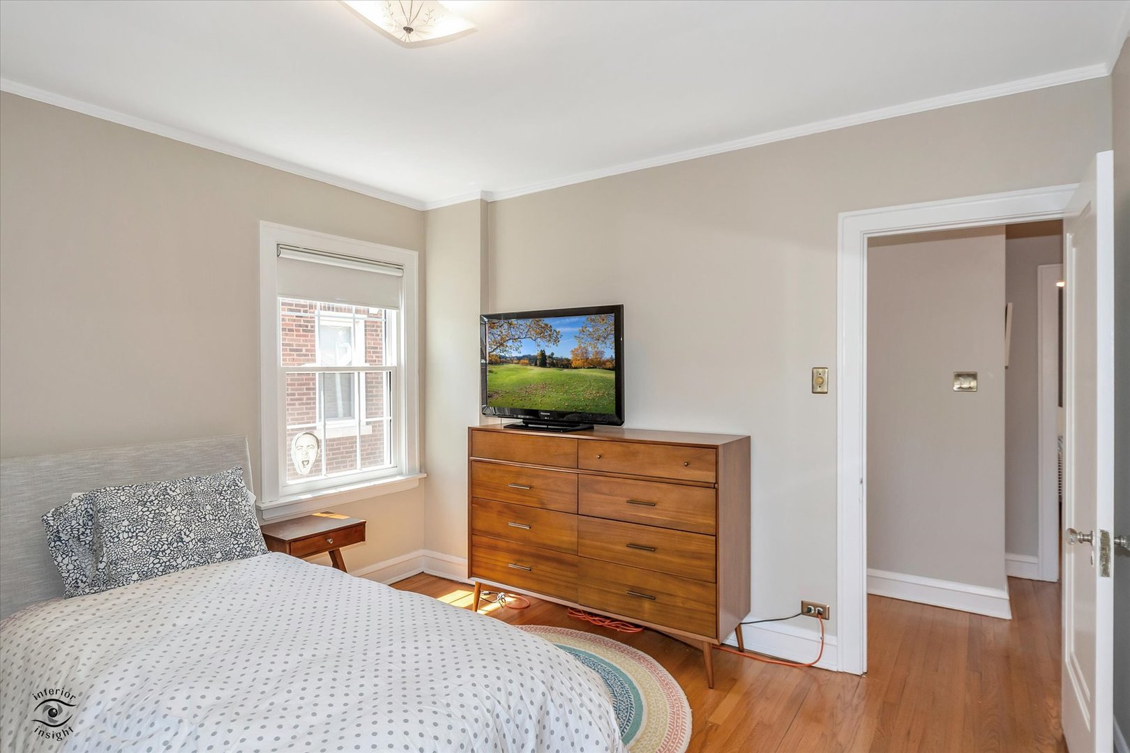 9519 S LEAVITT Street