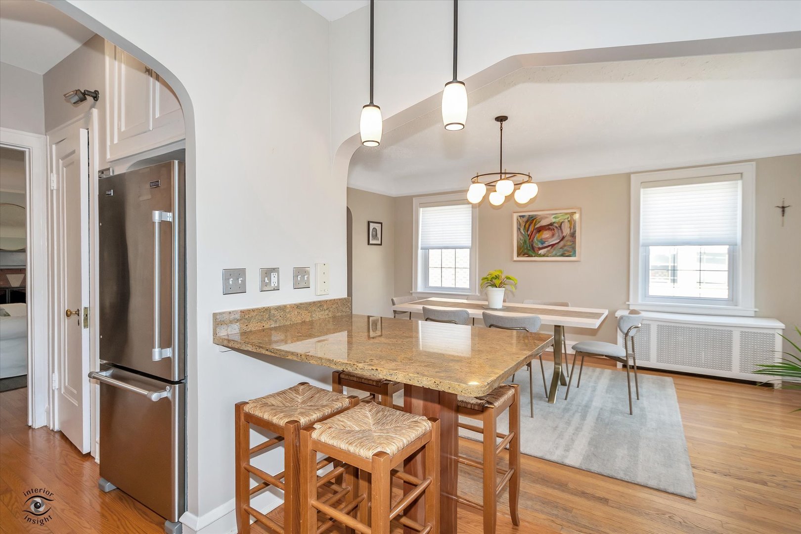 9519 S LEAVITT Street