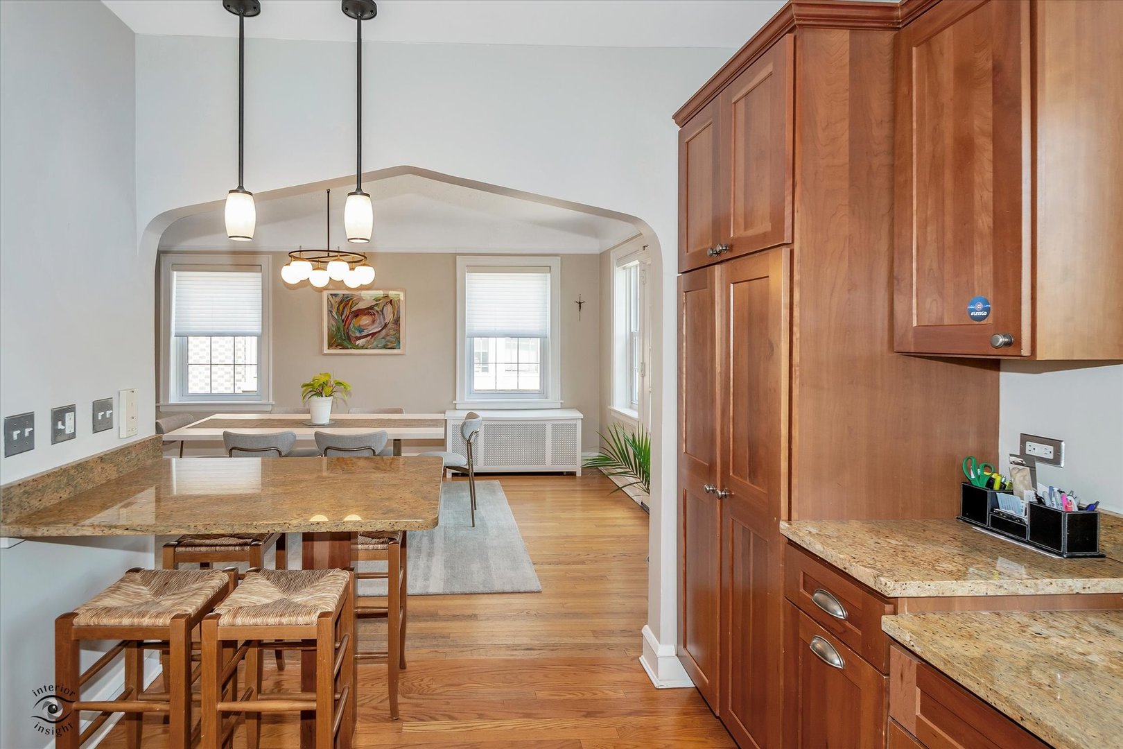 9519 S LEAVITT Street