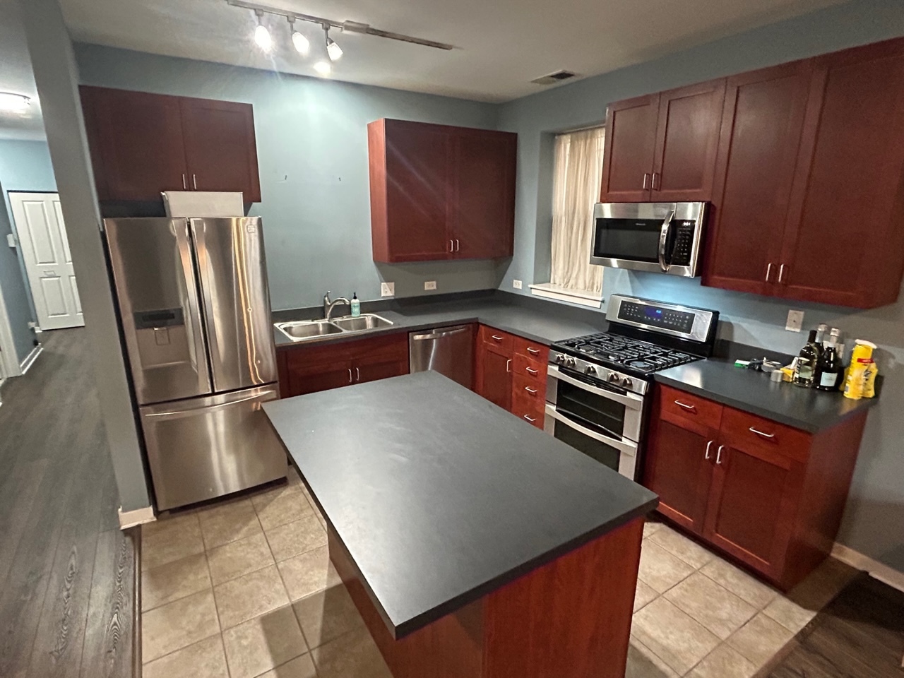 1258 S Blue Island Avenue Unit: 102