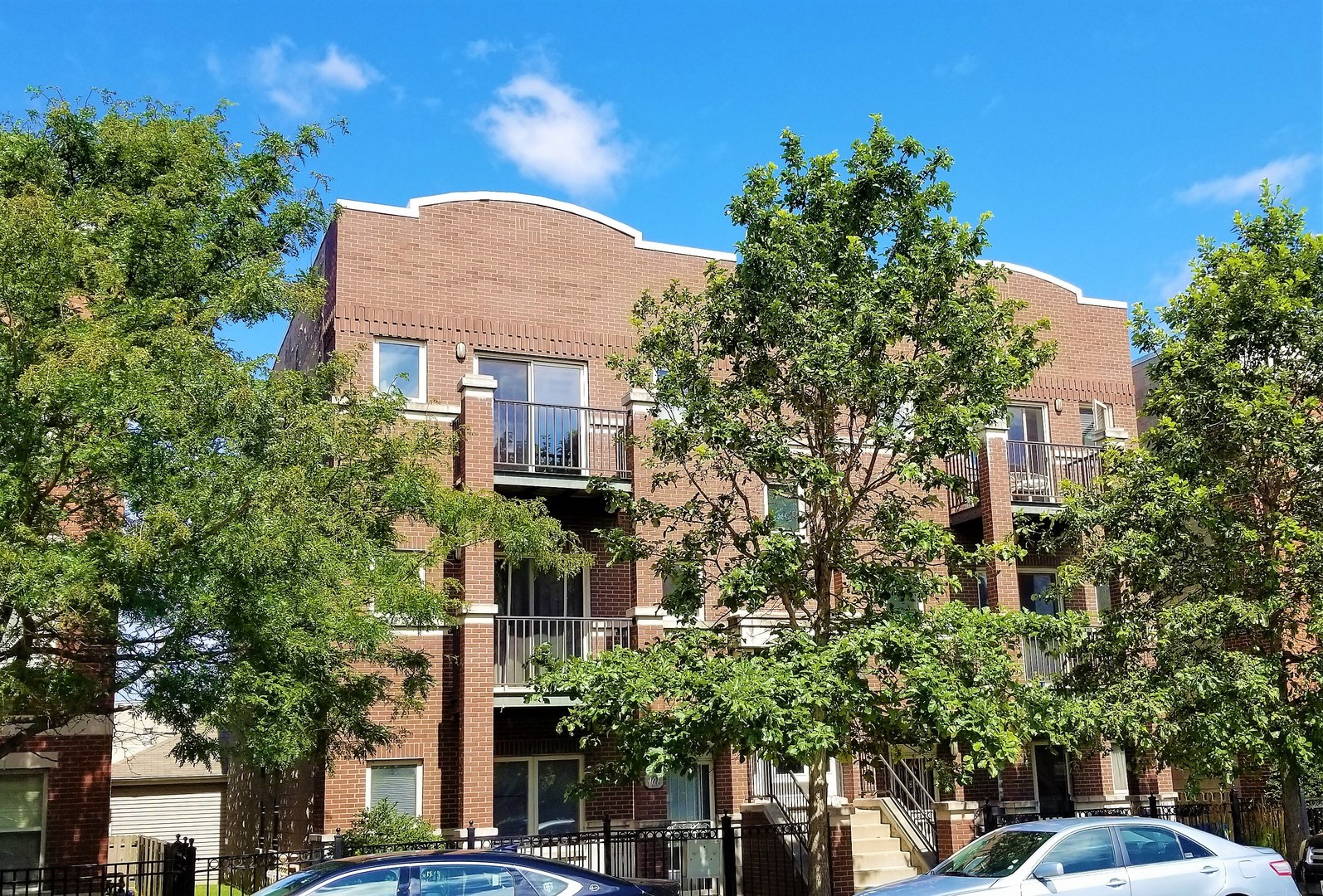 1258 S Blue Island Avenue Unit: 102