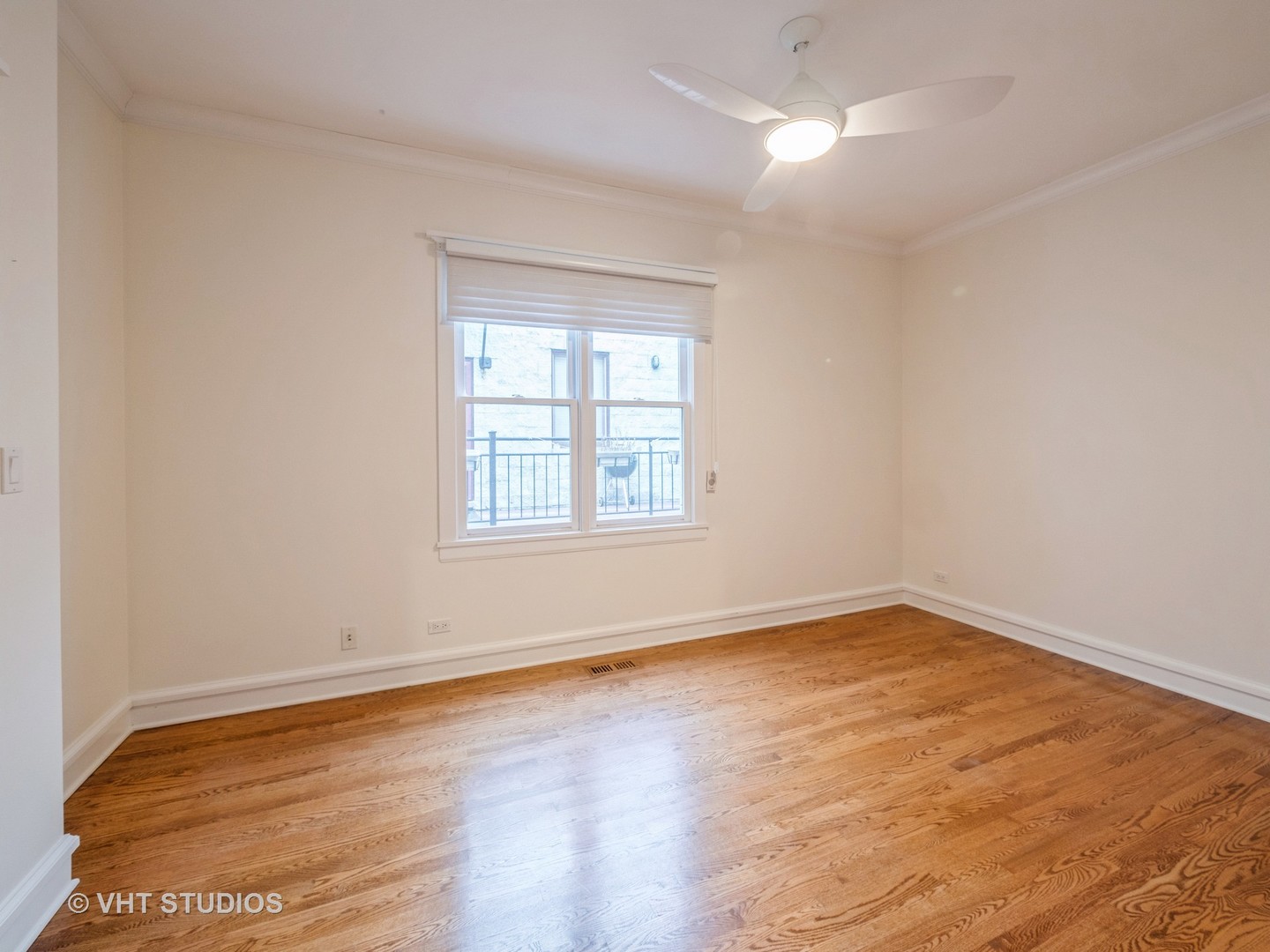 3344 N Kenmore Avenue Unit: 3