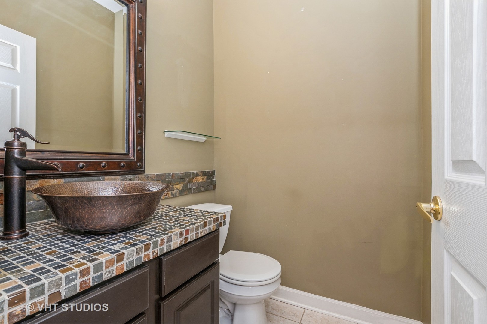 6953 Margaret Courtyard