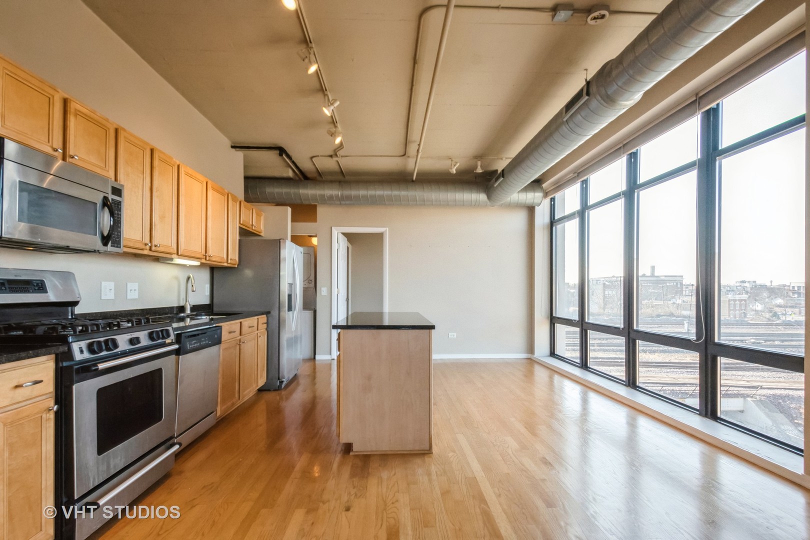 1524 S Sangamon Street Unit: 301