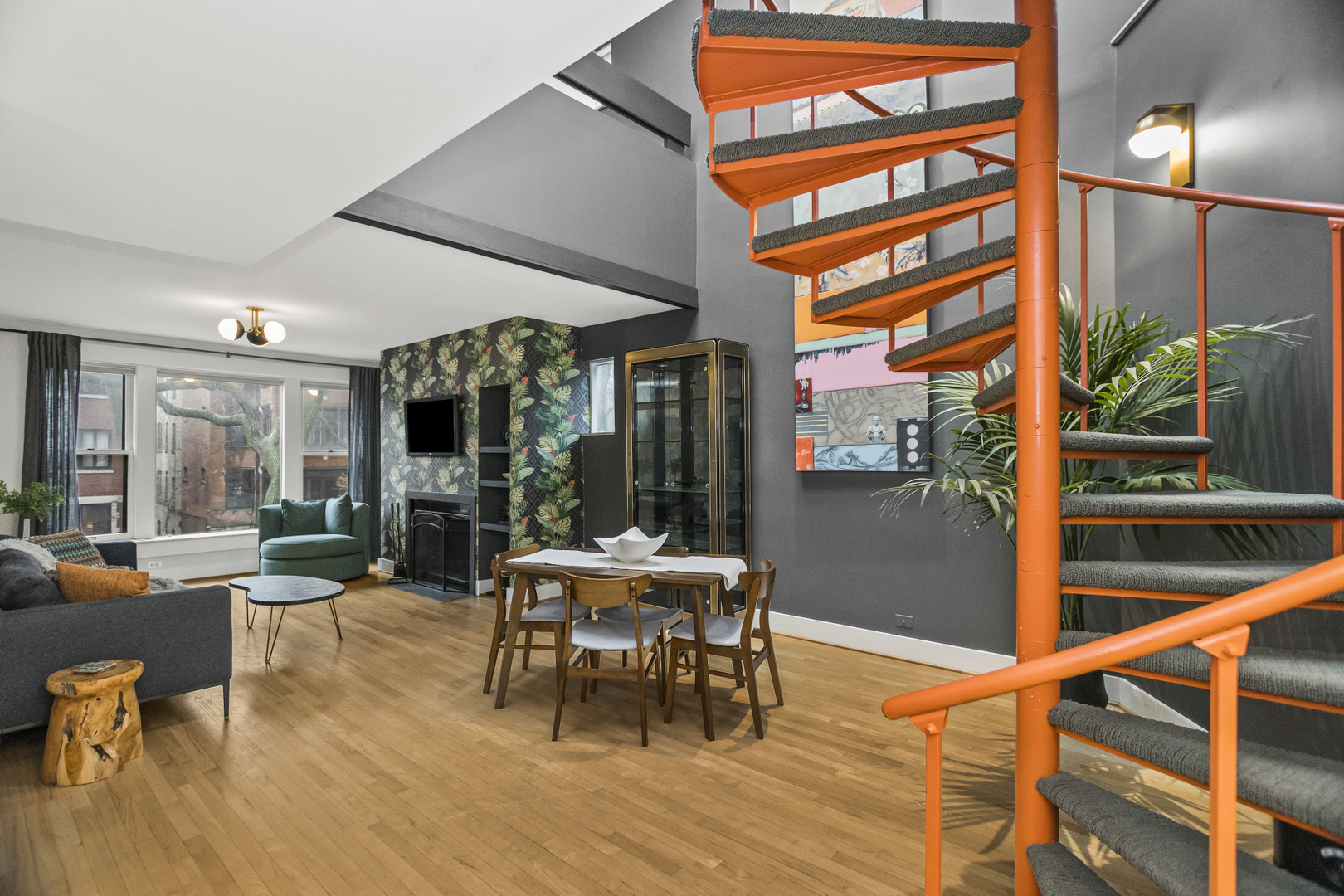 913 Michigan Avenue Unit: 3