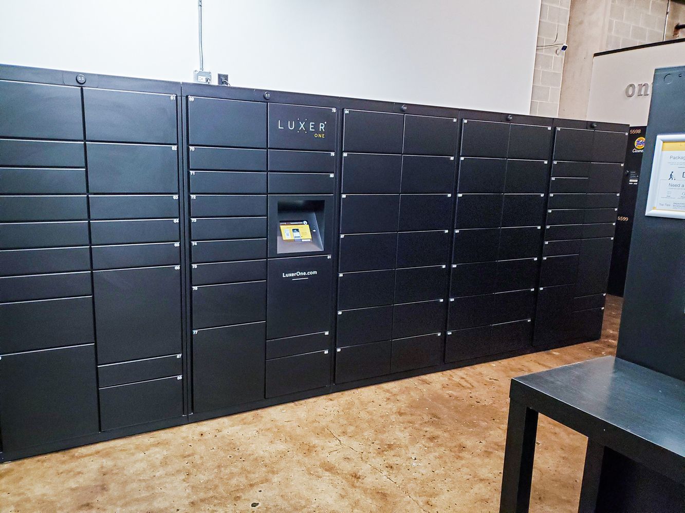 411 W Ontario Street Unit: 405