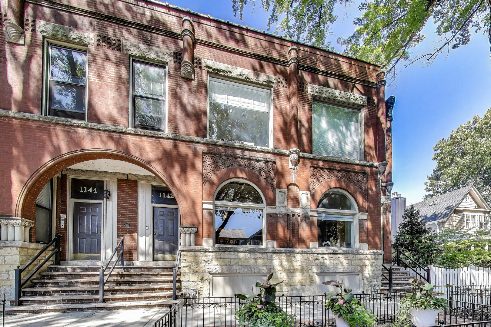 1142 W Schubert Avenue Unit: 3