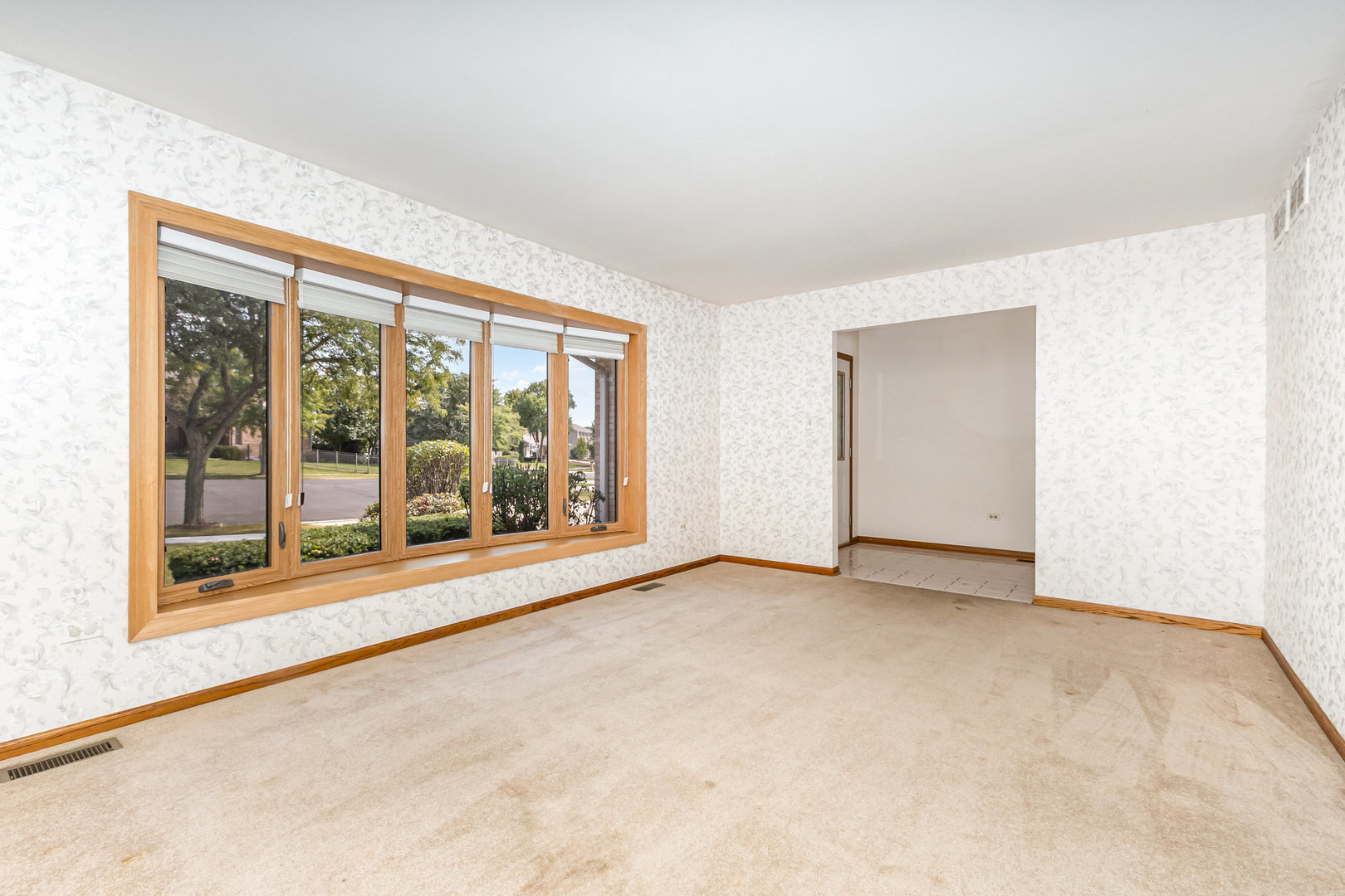 13910 Green Valley Drive