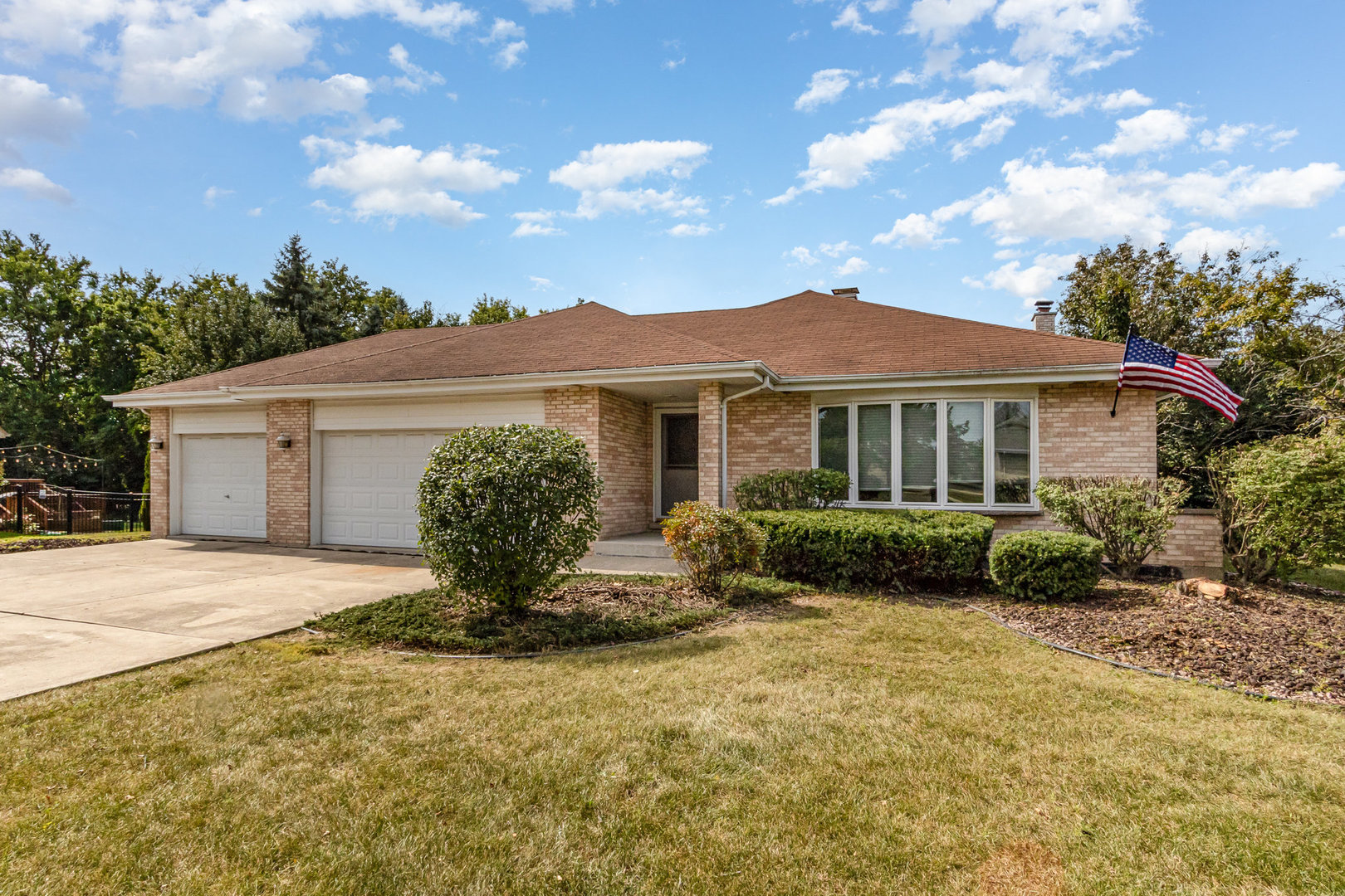 13910 Green Valley Drive