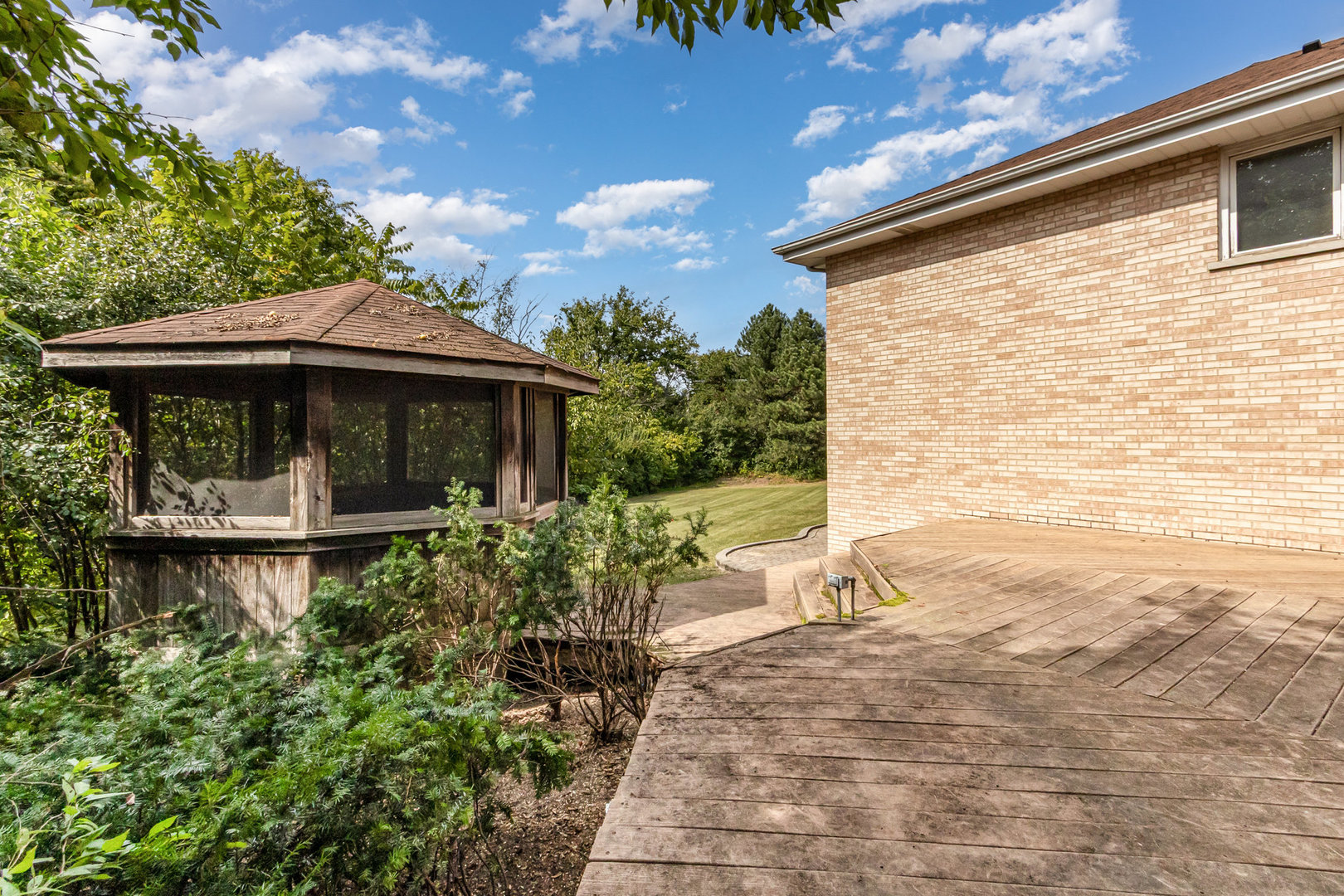 13910 Green Valley Drive