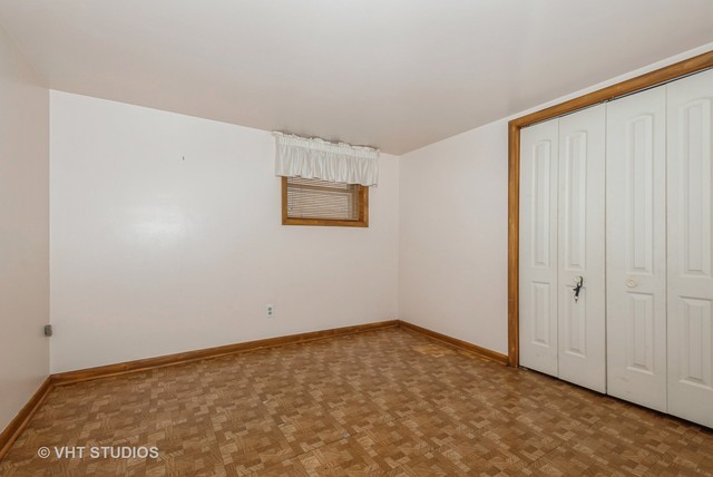 6004 S Kolmar Avenue