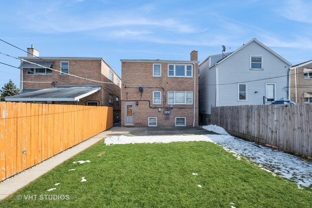 6004 S Kolmar Avenue