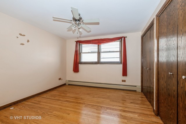 6004 S Kolmar Avenue