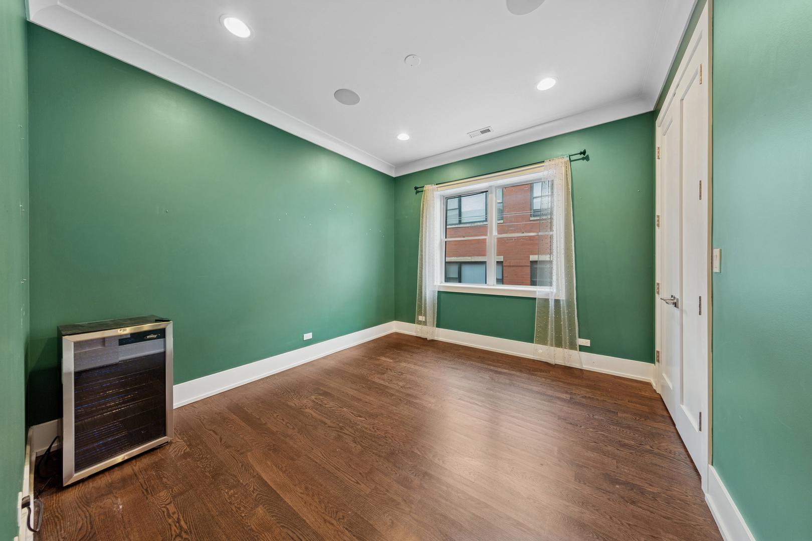 2018 W LeMoyne Street Unit: 3E