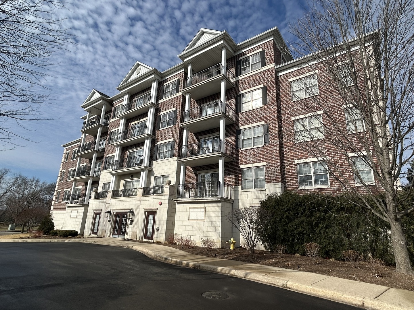 446 Mcdaniels Circle Unit: 401