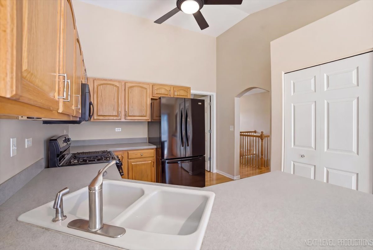 1502 Hartsburg Lane