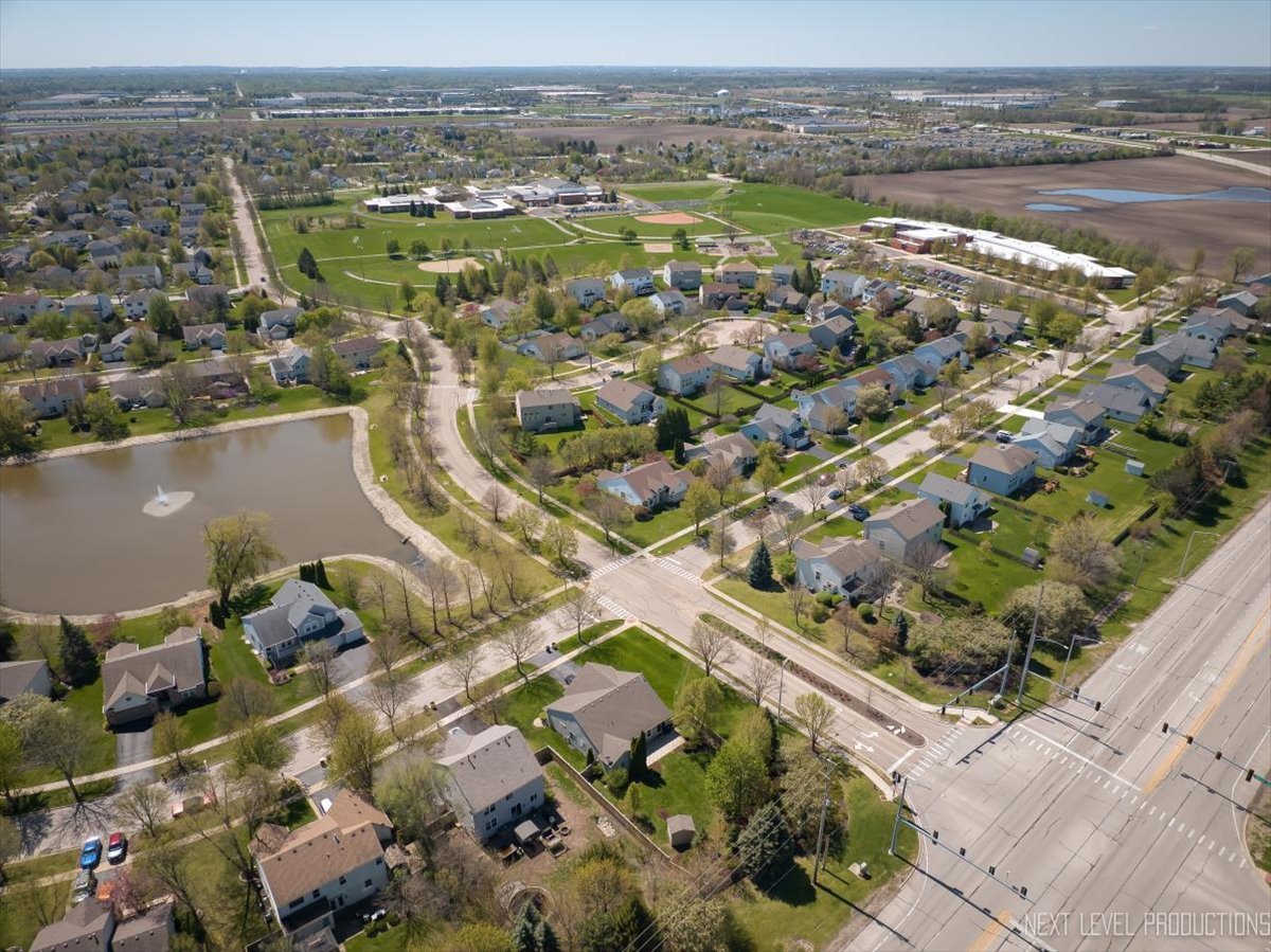 1502 Hartsburg Lane