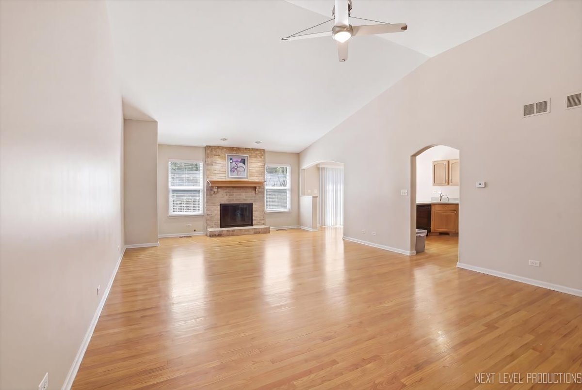 1502 Hartsburg Lane