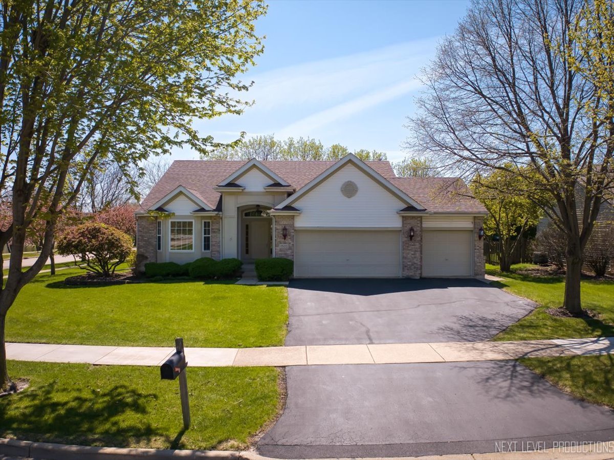 1502 Hartsburg Lane