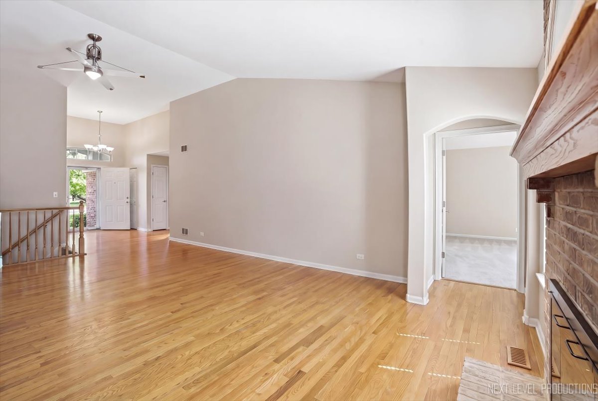 1502 Hartsburg Lane