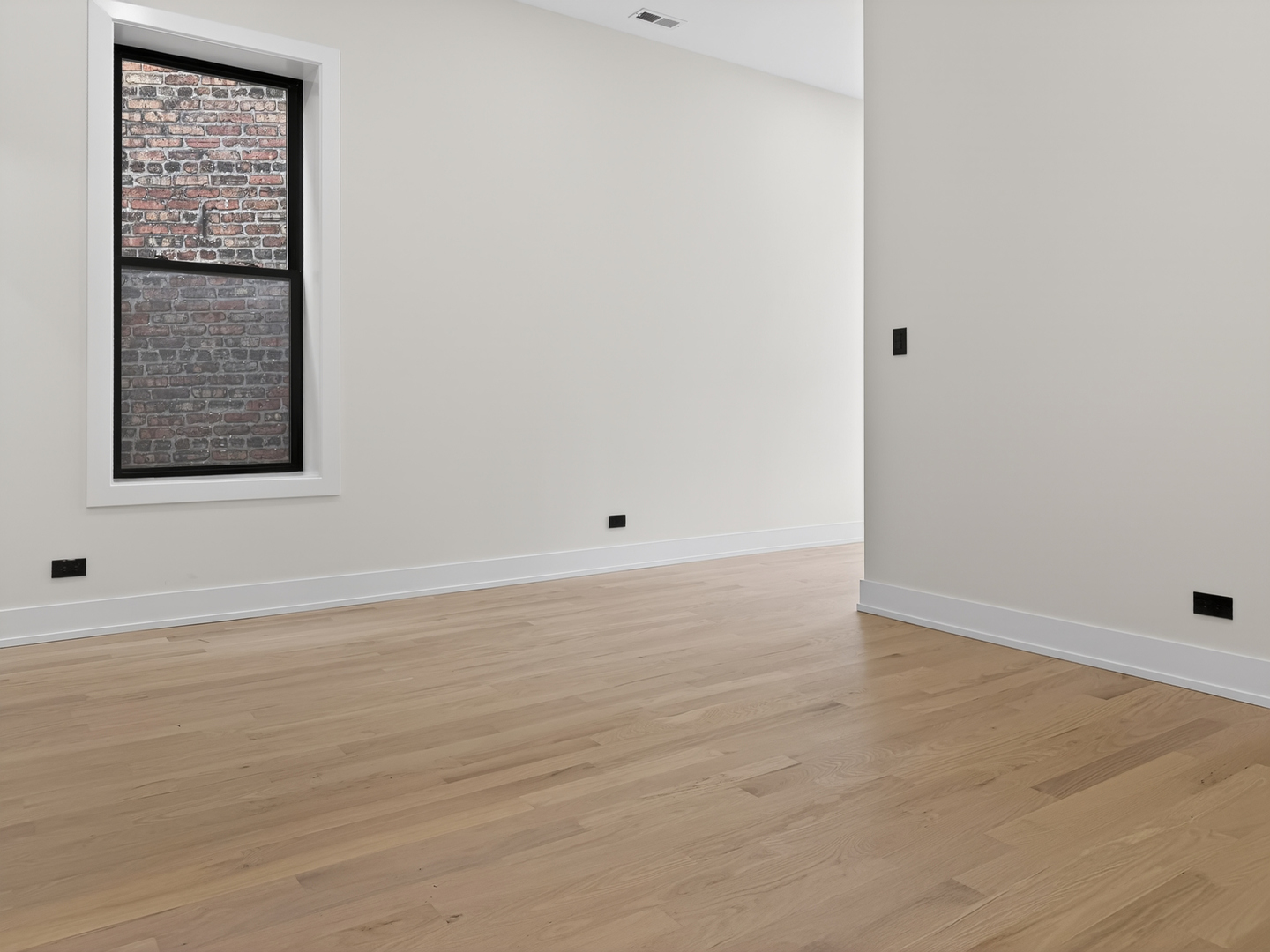 1416 N Maplewood Avenue Unit: 1
