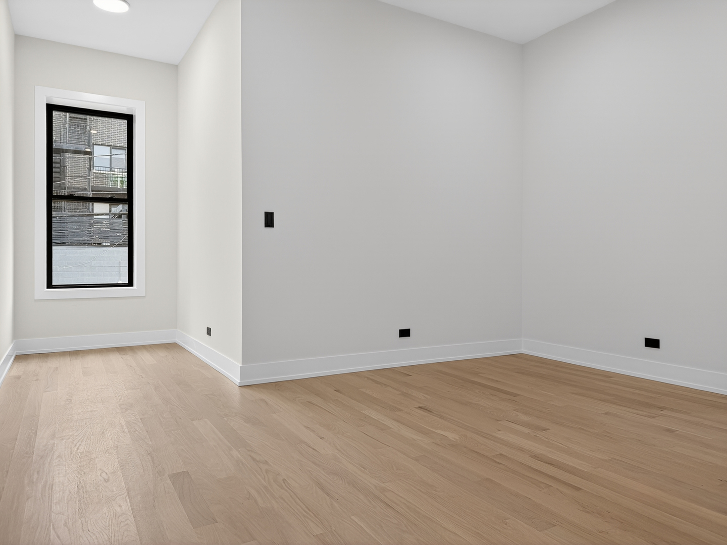 1416 N Maplewood Avenue Unit: 1