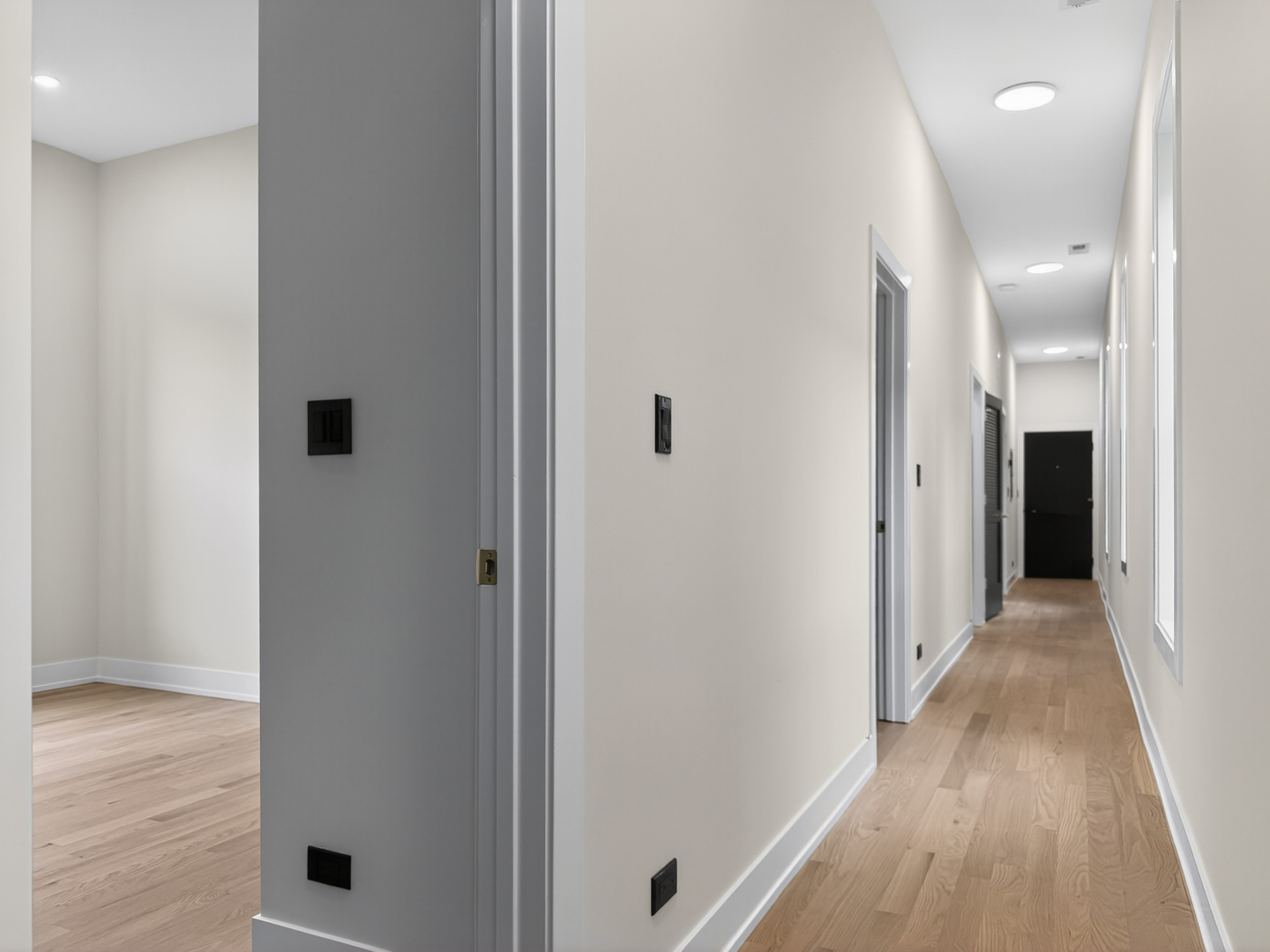 1416 N Maplewood Avenue Unit: 1
