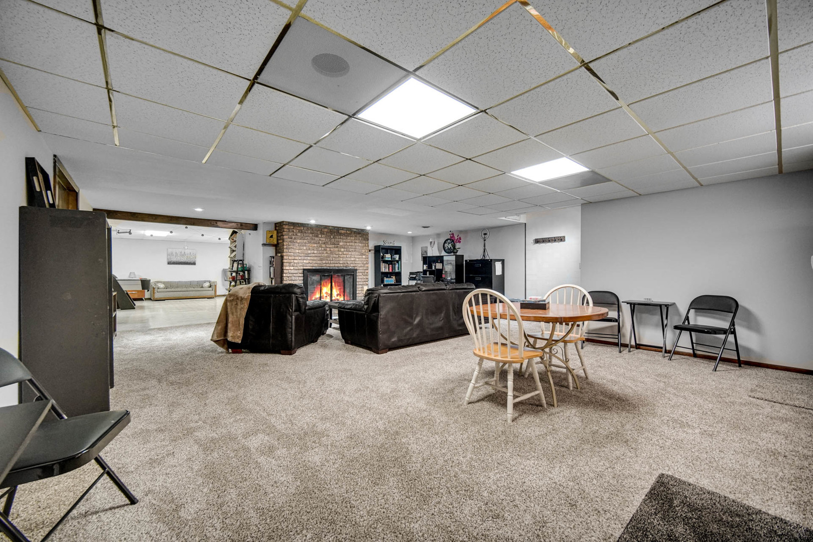 7140 W Pauling Road
