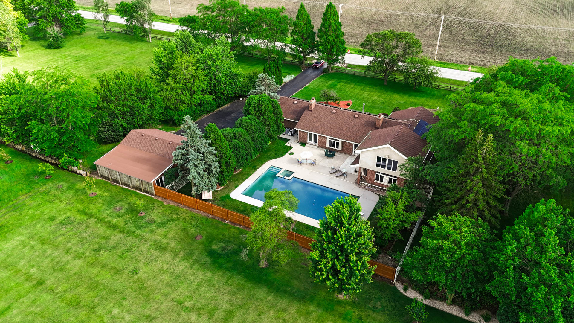 7140 W Pauling Road