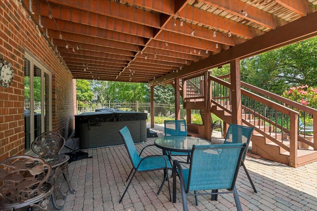 10949 Fawn Trail Drive