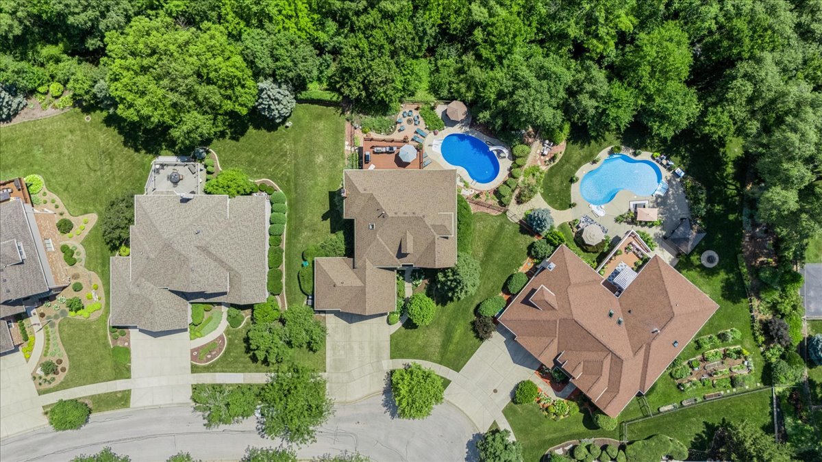 10949 Fawn Trail Drive