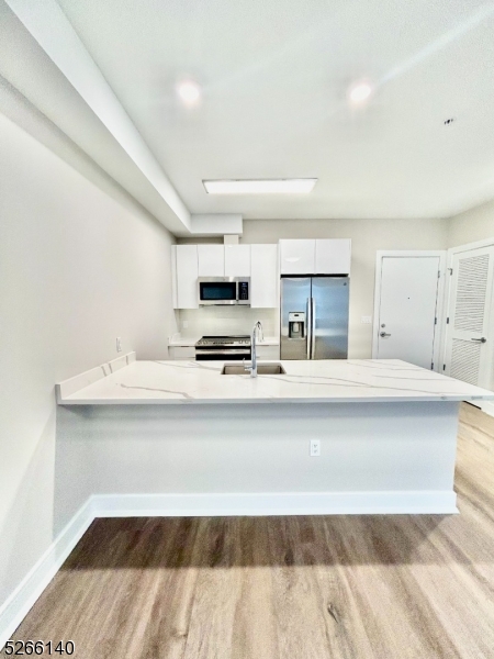 42 Spring St 106