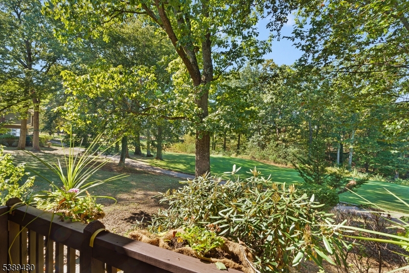 19 Inverrary Pl