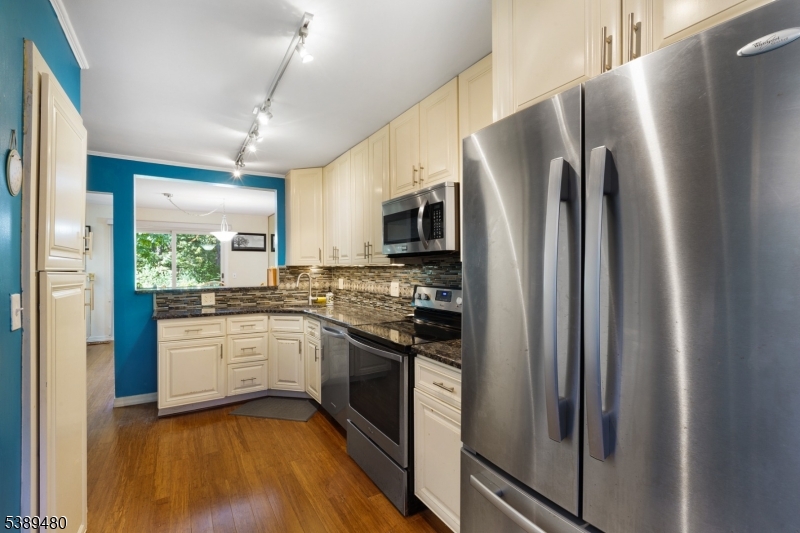 19 Inverrary Pl