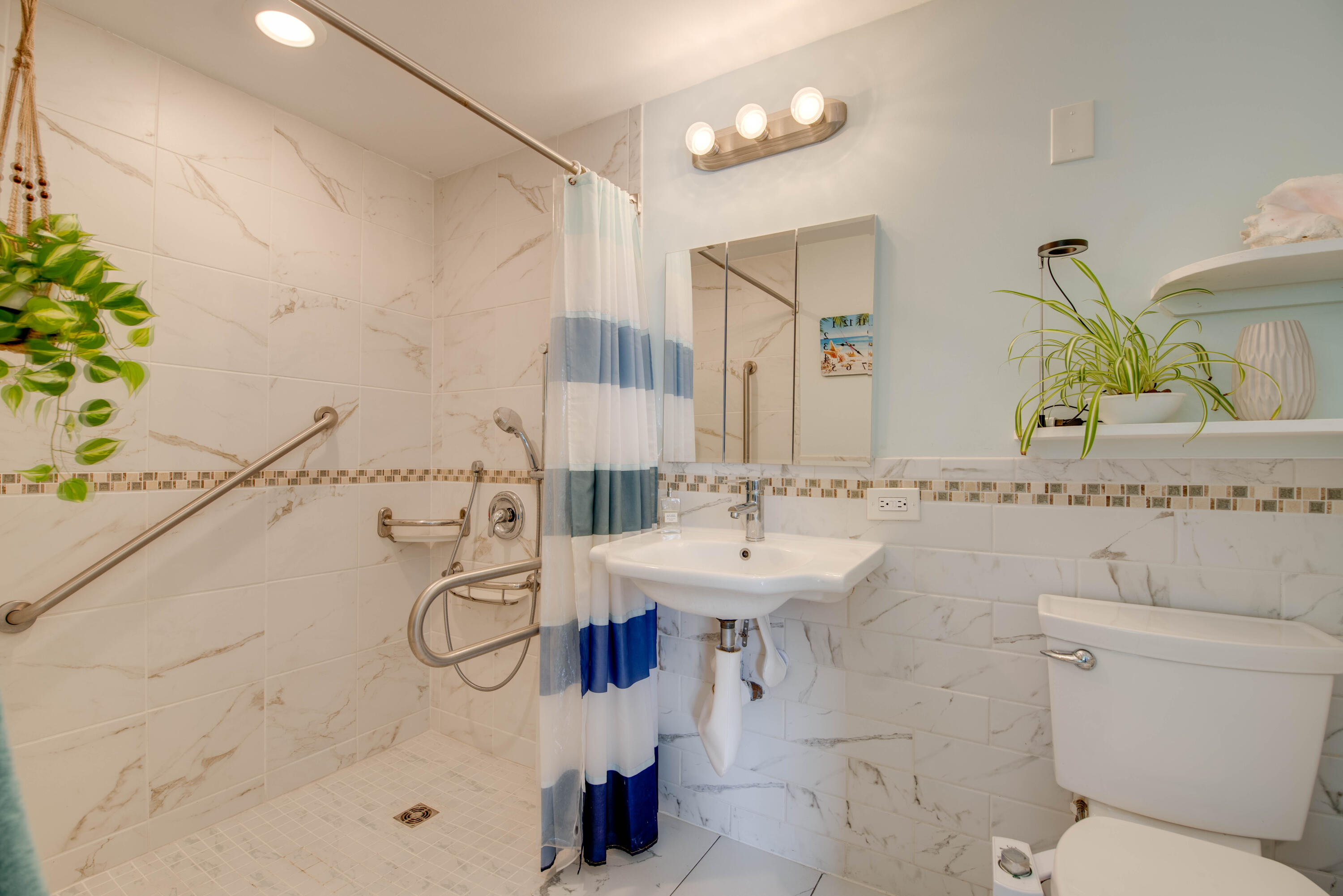 2601 S Roosevelt North Boulevard Unit: 107B
