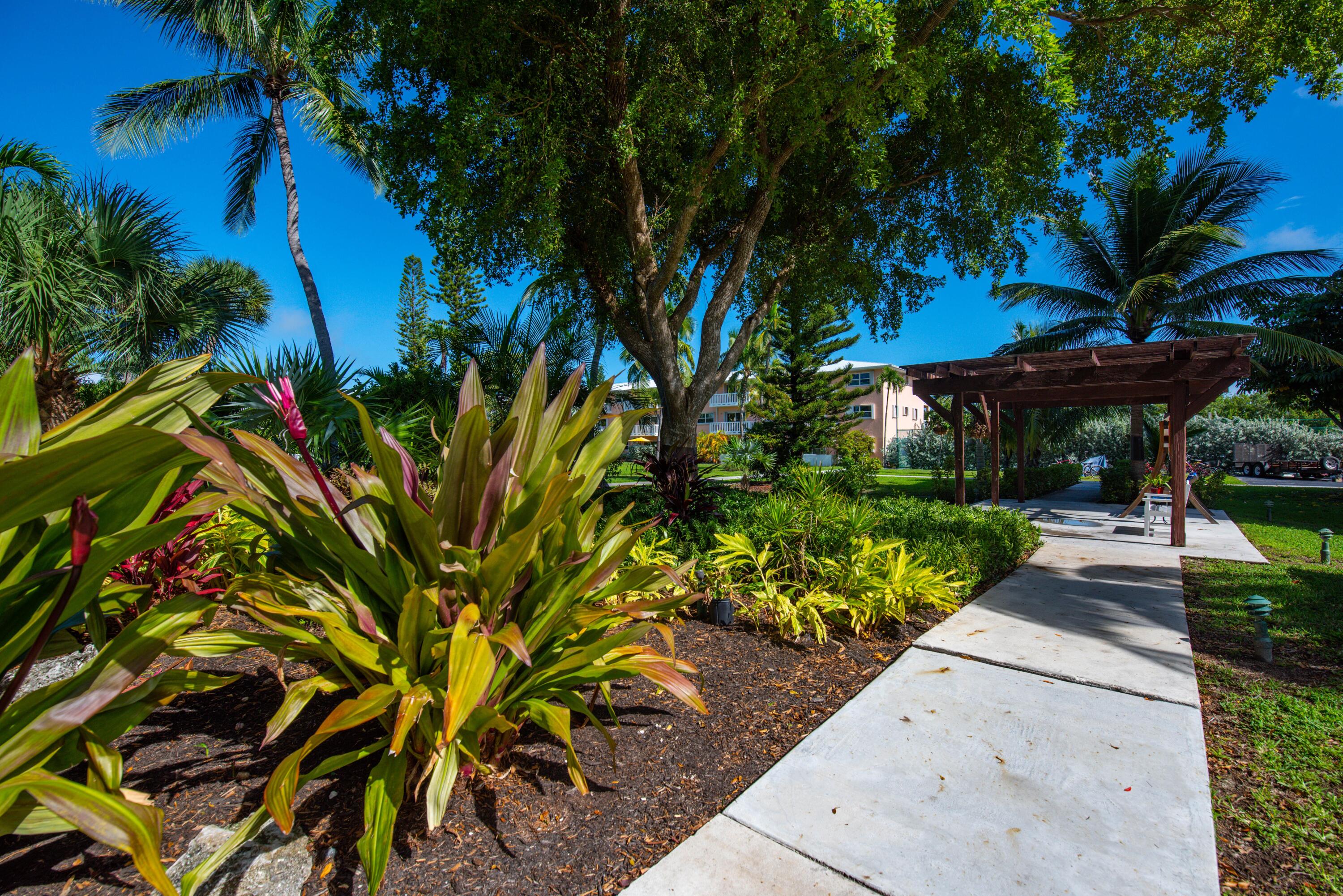 2601 S Roosevelt North Boulevard Unit: 107B