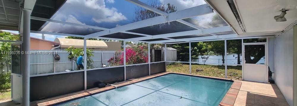 1430 NW 173rd Ter