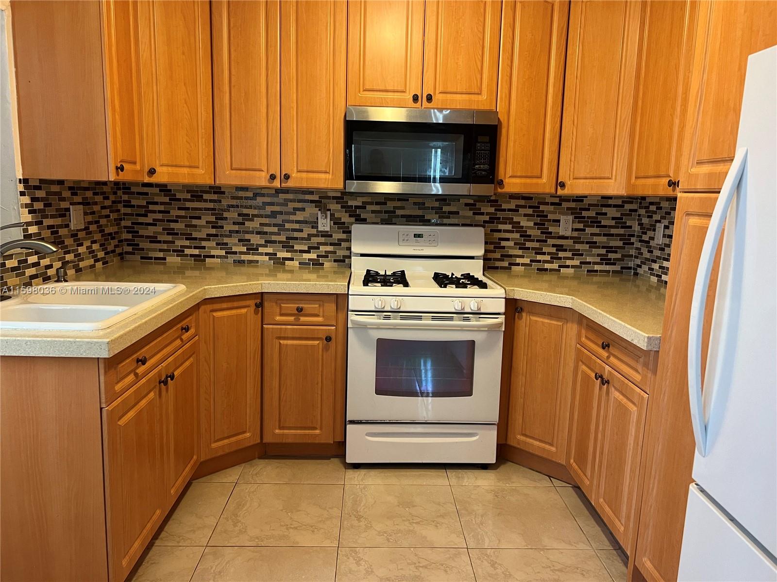 1430 NW 173rd Ter