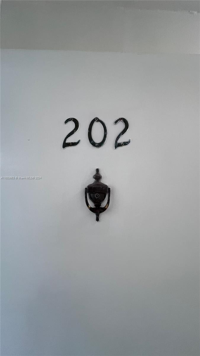 240 Galen Dr # 202