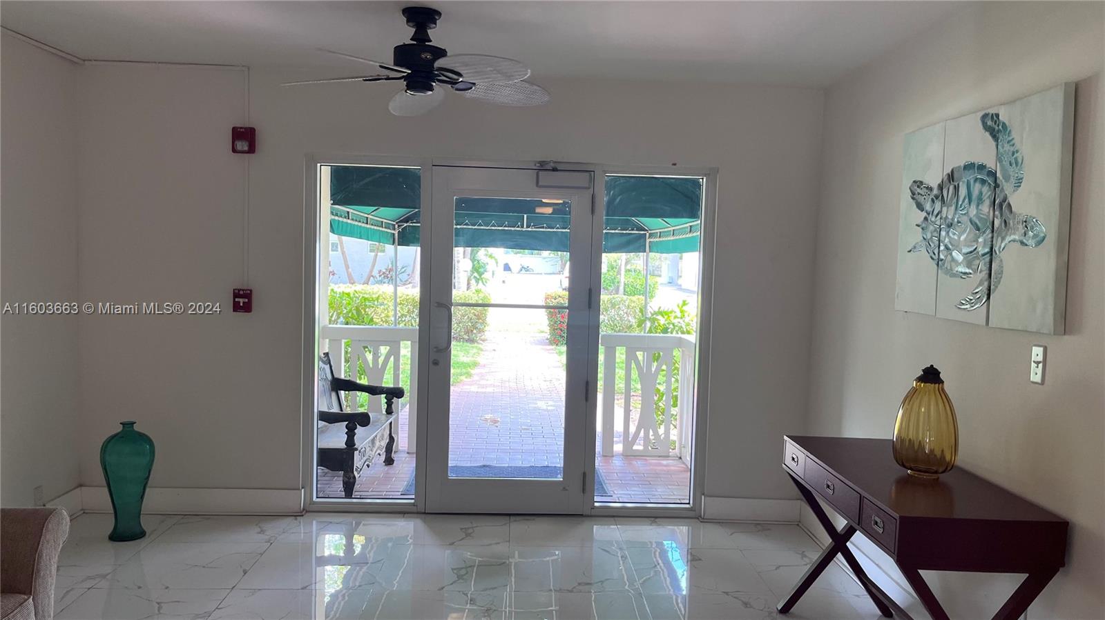 240 Galen Dr # 202