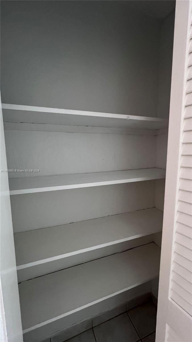 240 Galen Dr # 202