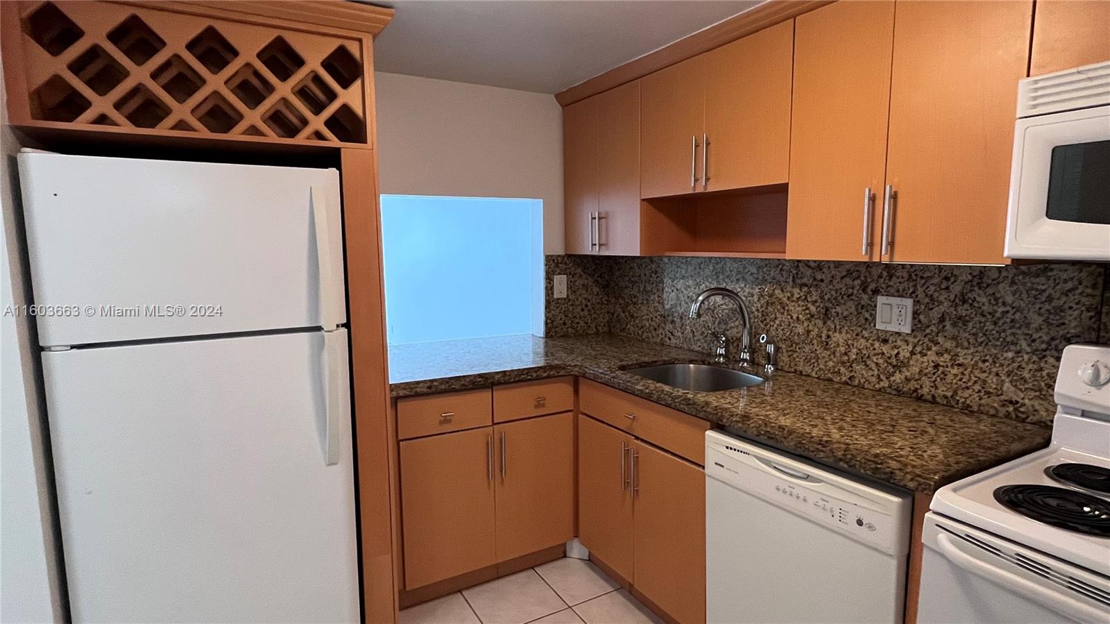 240 Galen Dr # 202