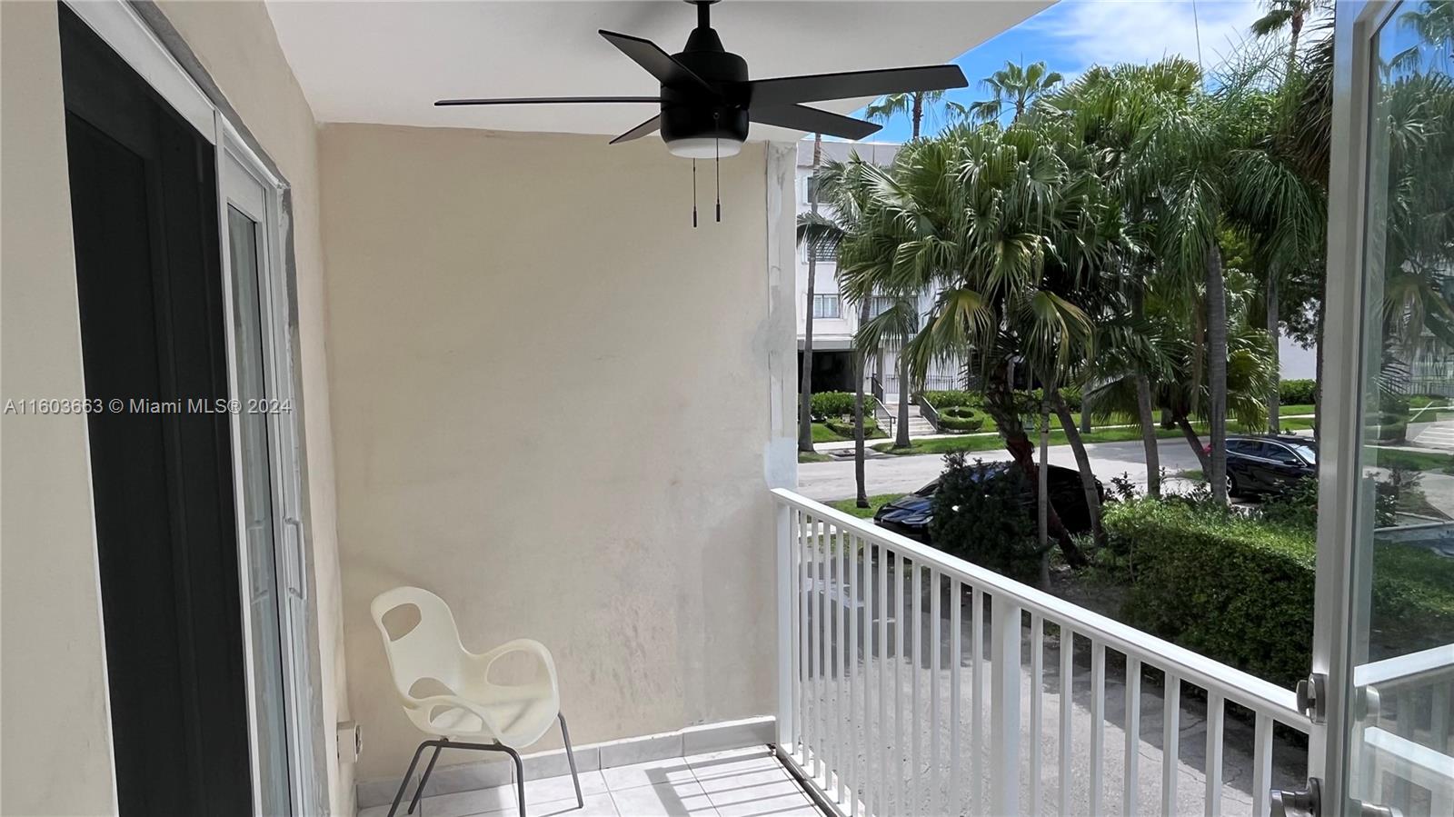 240 Galen Dr # 202