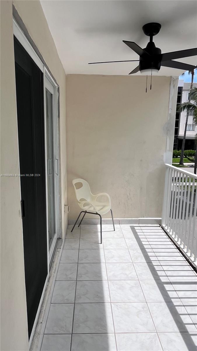 240 Galen Dr # 202