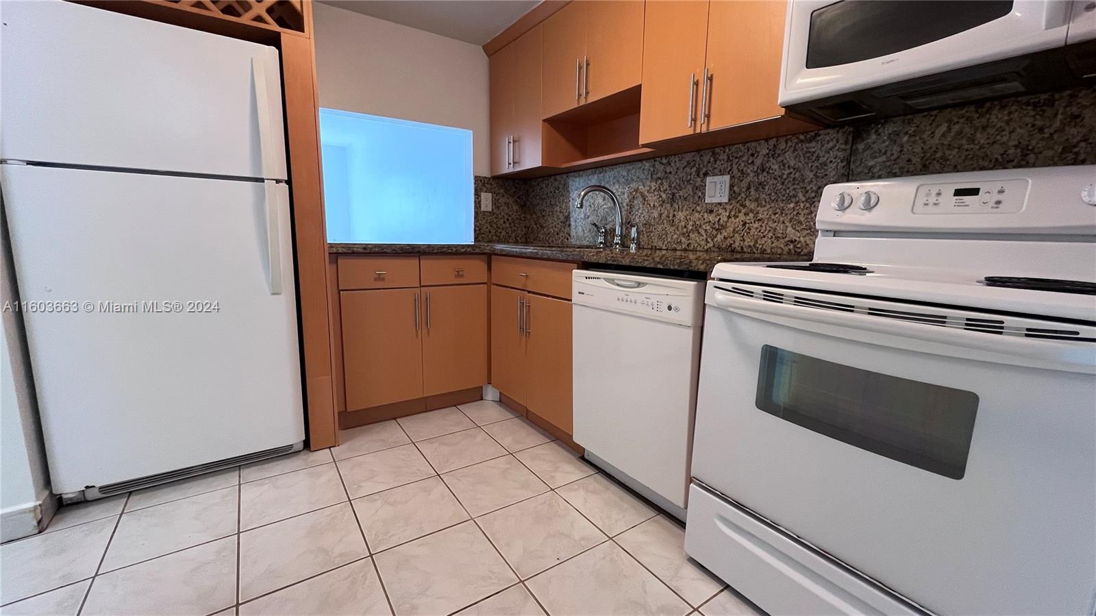 240 Galen Dr # 202
