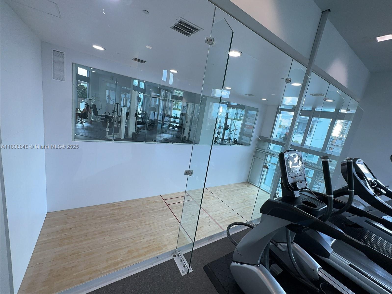 350 S Miami Ave Unit: 2302