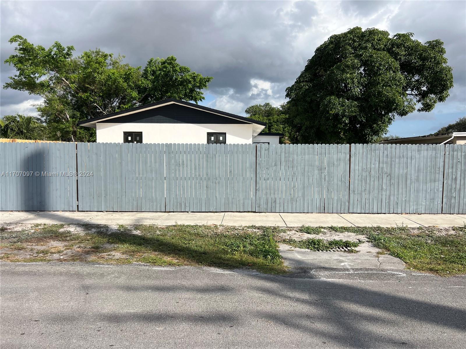 3864 NW 209th St